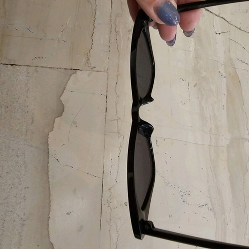 Sunglasses used in very good condition