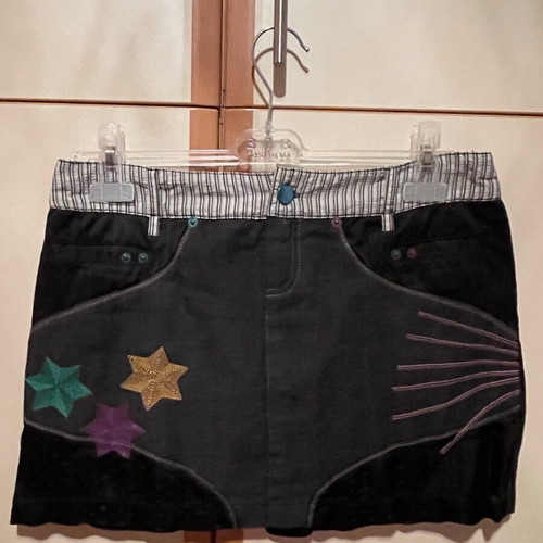 Custo Barcelona skirt like new