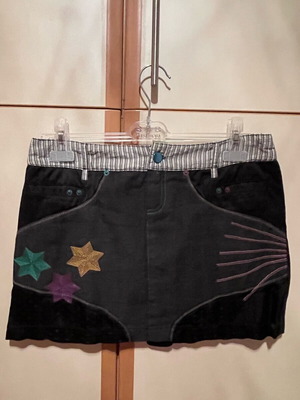 Custo Barcelona skirt like new