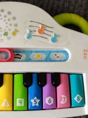 FisherPrice piano toy like new