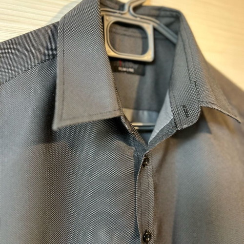 Men's gray dress shirt like new, size L