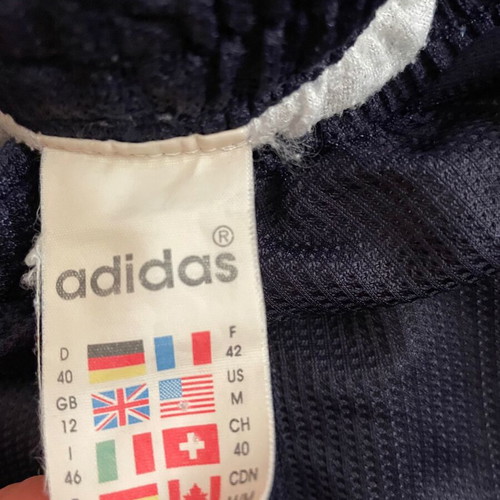 Adidas vintage sprinter shorts like new, size D40 blue red white