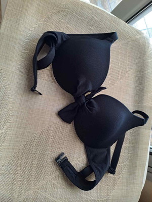 Ysabel Mora black padded bikini bra 70 C like new