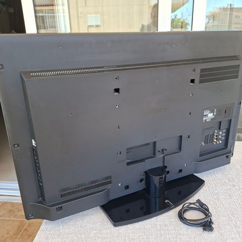 Sony Bravia KDL 40EX600 40-inch LCD TV used, full HD