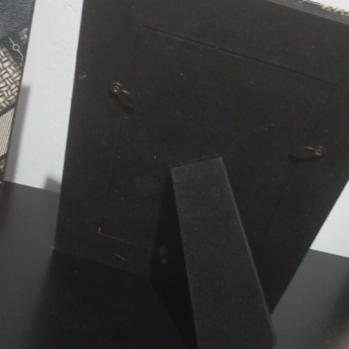 Set of 2 photo frames new