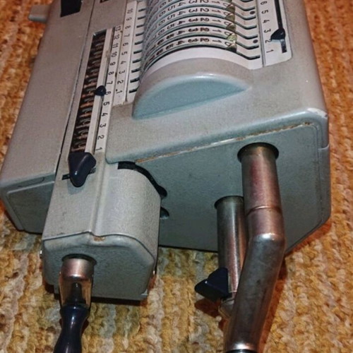 Original-Odhner vintage hand calculator used