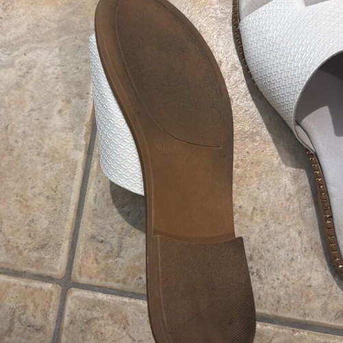 Summer white slippers size 40 like new