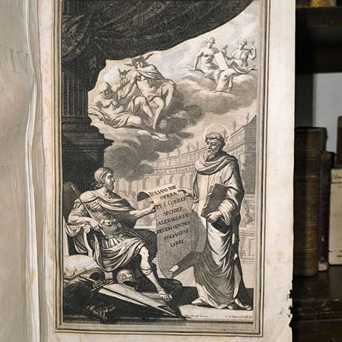 Ioulianou Autokratoros ta Sozomena book used, 1696 edition