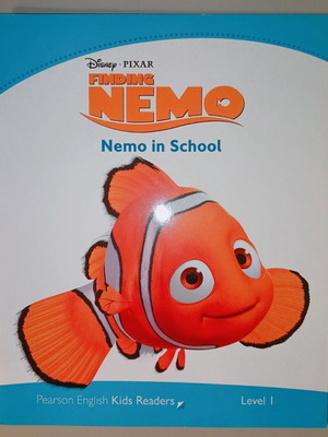 Finding Nemo Reader Pearson English Kids Readers Level 1 like new