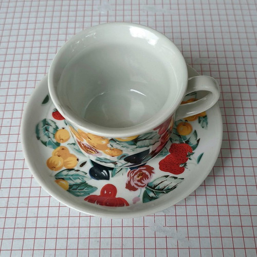 Vintage Fena Porzellan cup and saucer like new, porcelain