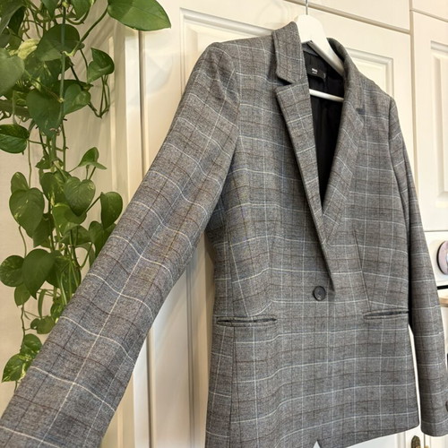 Mango gray blazer like new