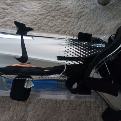Nike Mercurial Guard shin guards new, size XL