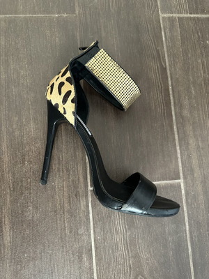 Steve Madden high heel sandal, like new, black with leopard and gold strap