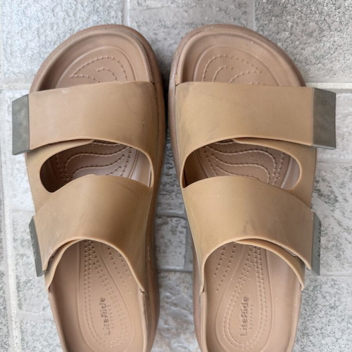 Crocs women's sandals like new, size 41/42, beige