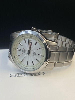 Seiko 5 Automatic watch like new, men's, white and silver
