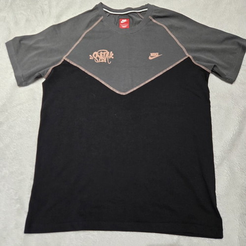 Nike men's T-shirt size L, black