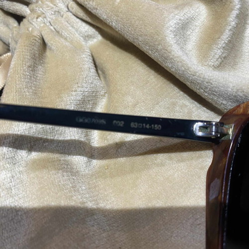 Gucci oversized sunglasses used, black with brown interior