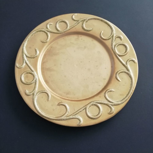 Festive ceramic serving plate gold color, new, 25cm