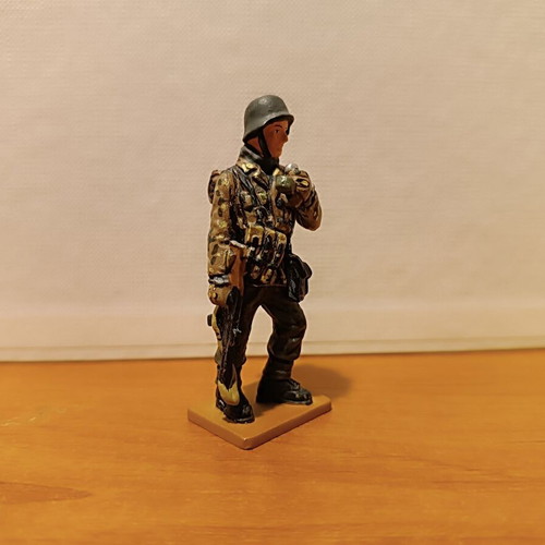 Del Prado metal soldier figures set of 7 like new