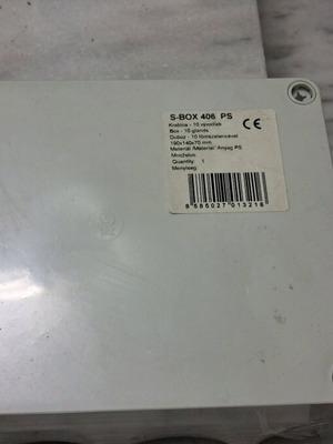 Wall-mounted box 10 inputs new 190x140x70