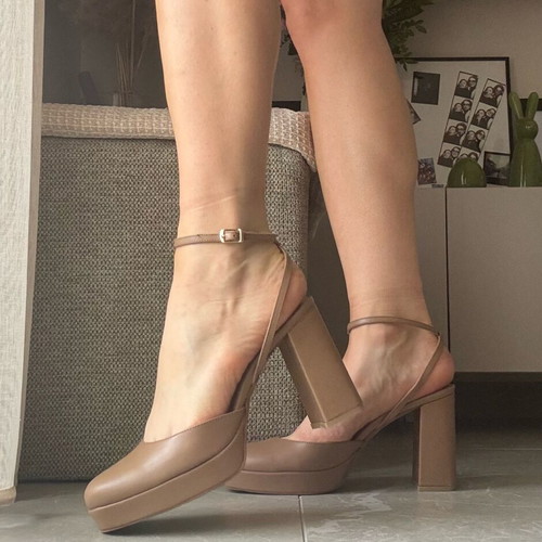 Labrini Athens Heeled Shoes new, leather, size 40, beige