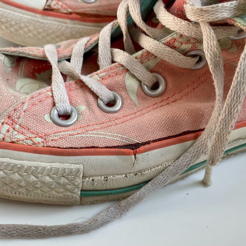 Converse boots used with flower design, multicolor, size 37