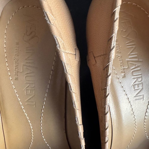 Yves Saint Laurent vintage leather pumps size 36.5, like new, beige