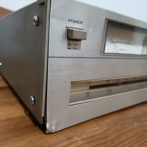 Hitachi stereo tuner FT-4000L used, fully functional