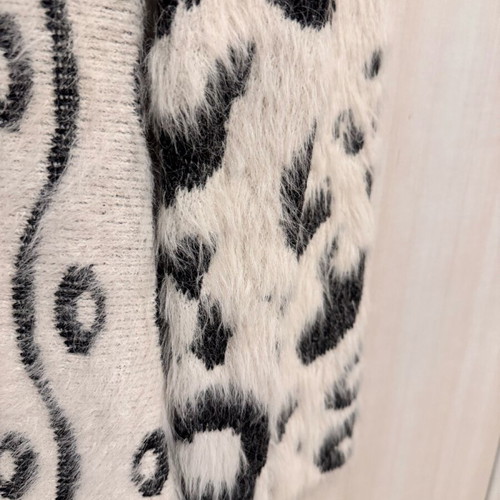 Cardigan black and white long fuzzy like new, size M/L