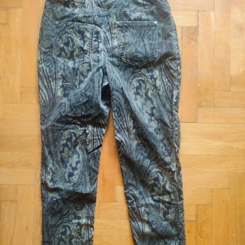 Madeleine paisley trousers in stretch velvety fabric like new