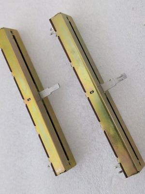 Ποτενσιόμετρα Technics SL-1200/SL-1210 8-Pin Pitch Fader Σετ 2 τεμαχίων μεταχειρισμένα