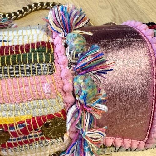Kooreloo bag like new, colorful with long chain 25cm