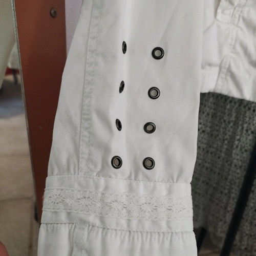 White denim jacket 100% cotton like new