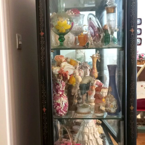 Chinese painted display cabinet used, dimensions 1.00m x 1.70m