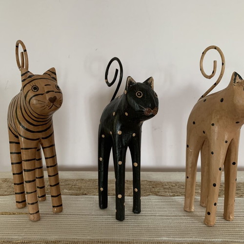 Handmade wooden cat set of 3 with wire tails, new