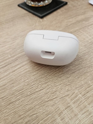 Sony WFSP 800N charging case like new, without earbuds