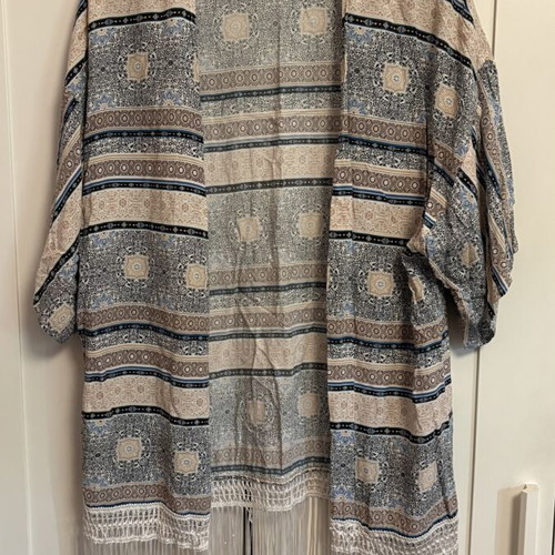Kimono size L like new