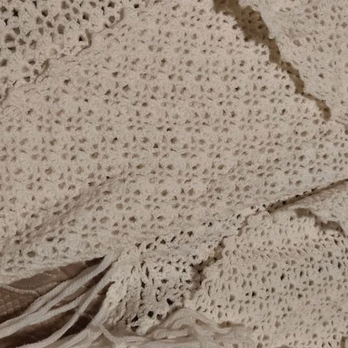 Scarf old embroidery from the 1950s like new, beige