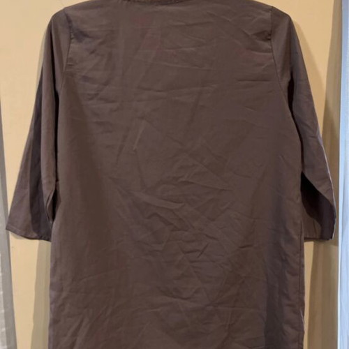 Lightweight brown blouse like new, size M