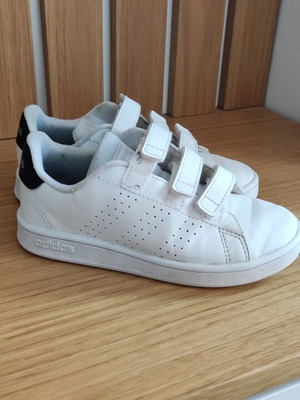 Adidas sneakers kids size 29 white used