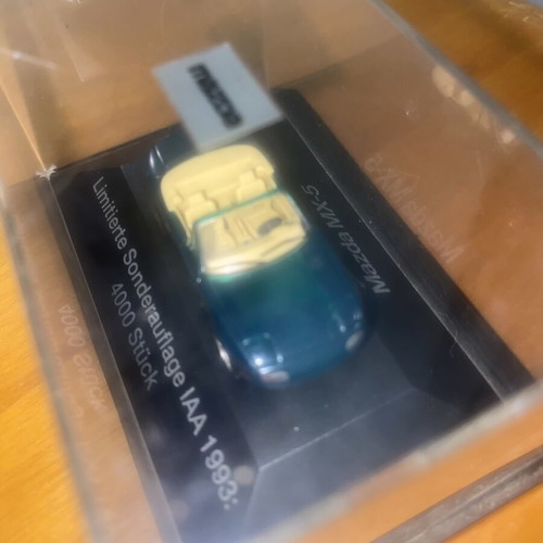Mazda MX-5 Miata (NA) 1:43 Limited Edition IAA 1993 model like new