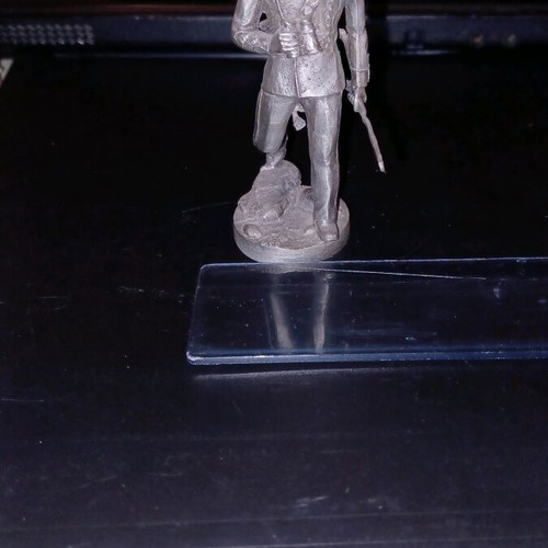 Figure of Greek Artillery School Officer 1900 like new, pewter