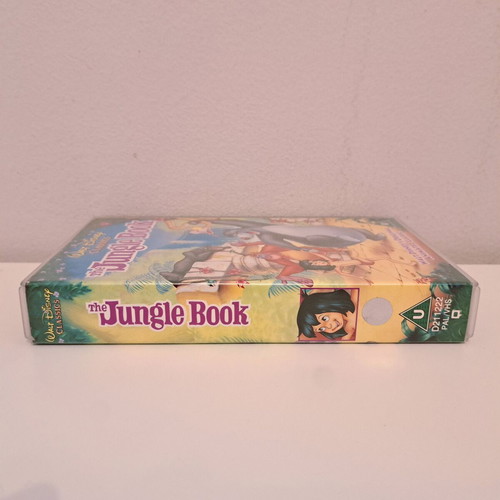 The Jungle Book VHS used Walt Disney Classics 1967 without subtitles
