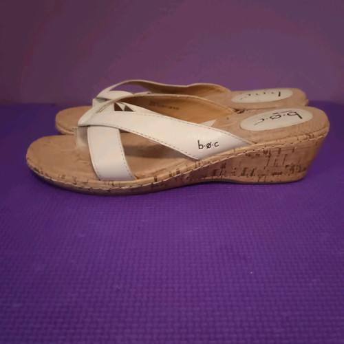 B.o.c Born Concept Women's Sandals Size 40 Like New White