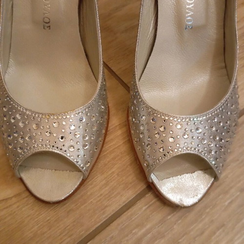 Peep toe shoes No 36 silver like new