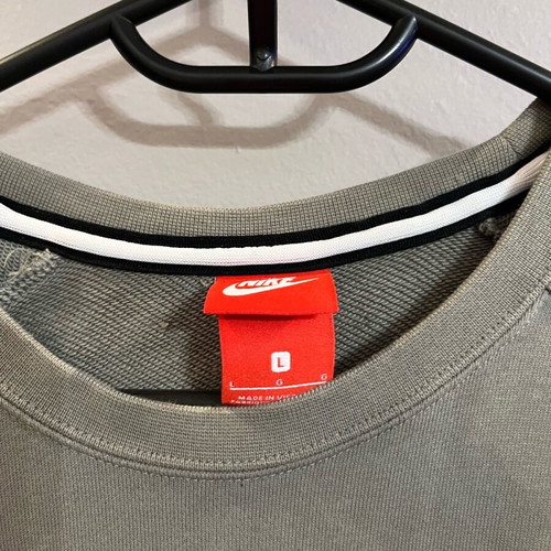 Nike men's sweatshirt size L like new, gray and green