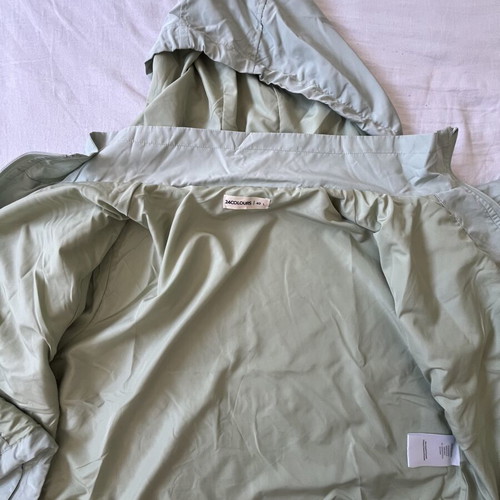 24 Colours jacket size L like new