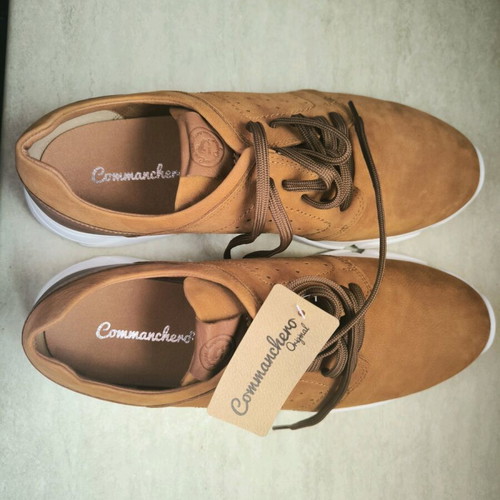 Leather shoes new, size 43, beige