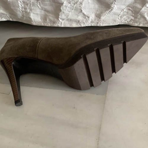 Marian suede pumps new, khaki/gray, size 39