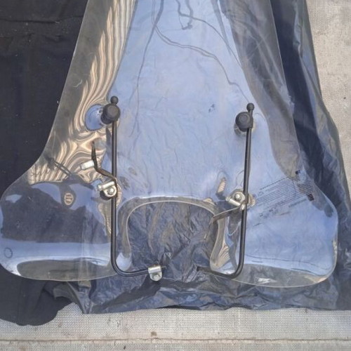 Univery scooter windshields used with mounts